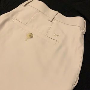 NWOT - PETER MILLAR - golf shorts - size 34